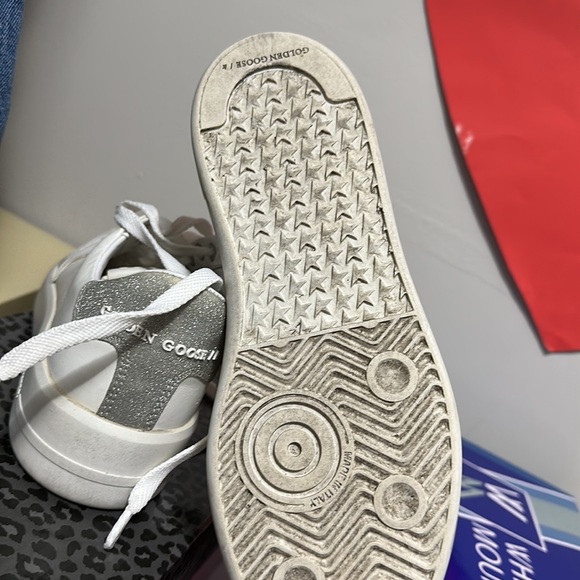 Golden Goose white sneakers. Excellent condition - Picture 5 of 6